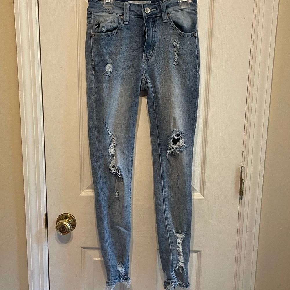 Kancan distressed jeans. Size 24 / 1.